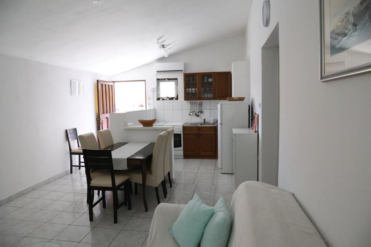 Apartments With A Parking Space Podaca, Makarska - 312 Екстер'єр фото